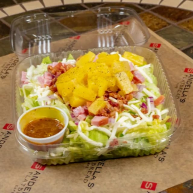 Entrée Hawaiian Salad.